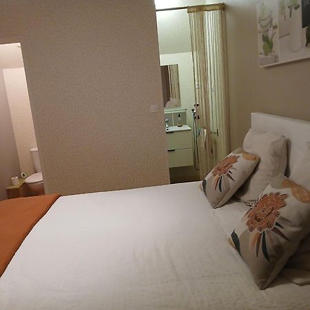 Chez Bernard Et Nicole Bed & Breakfast Betton Dış mekan fotoğraf